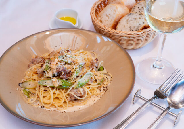 創作地中海レストラン　ソル・ポニエンテ8