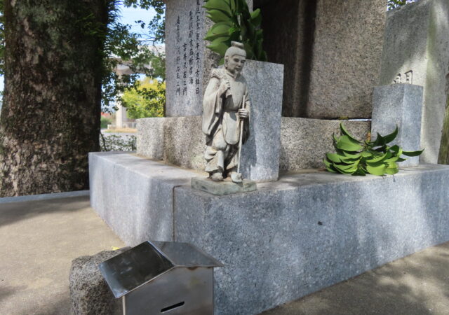 寝太郎荒神社4