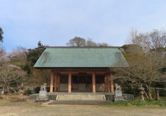 厚狭護国神社