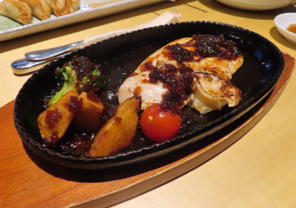 劇場型居酒屋厚狭やきとりスタンド9