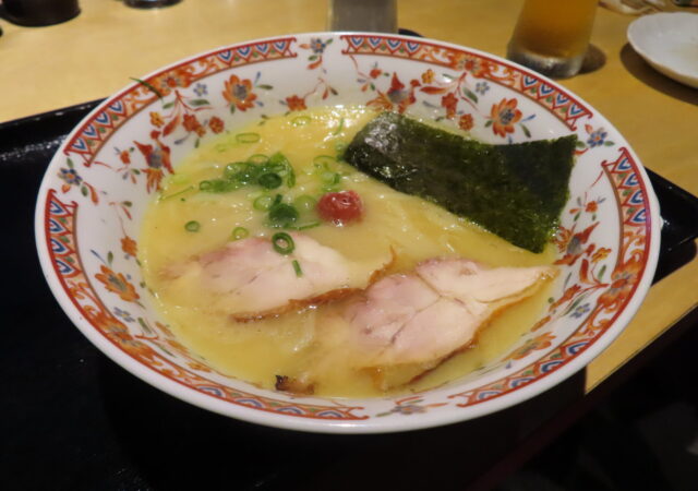 劇場型居酒屋厚狭やきとりスタンド11