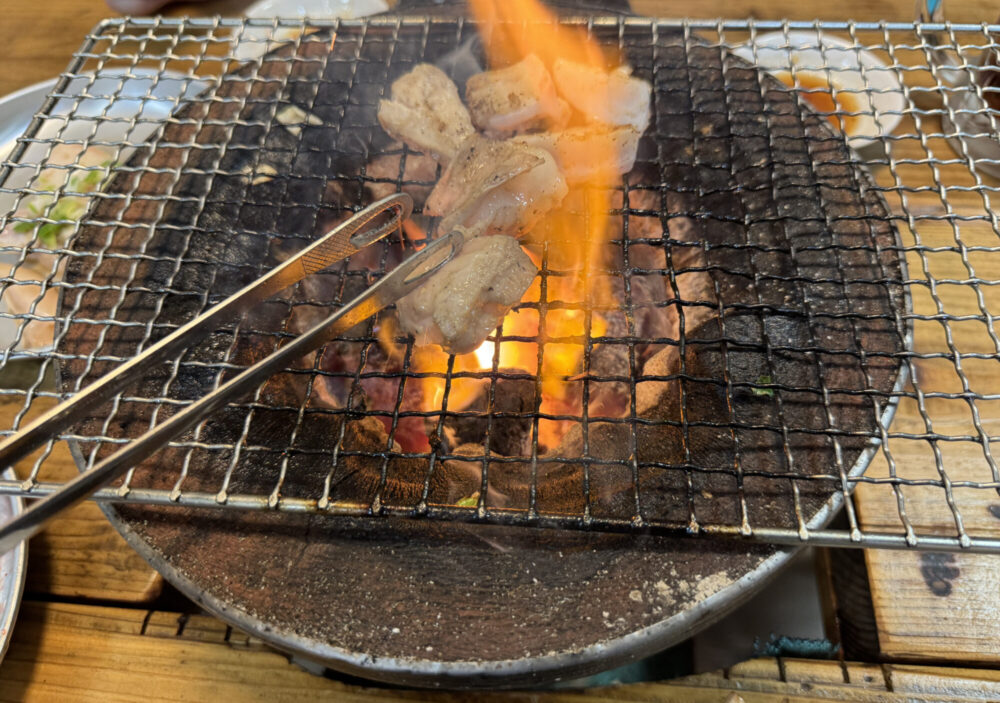 七輪焼肉銀のホルモン10