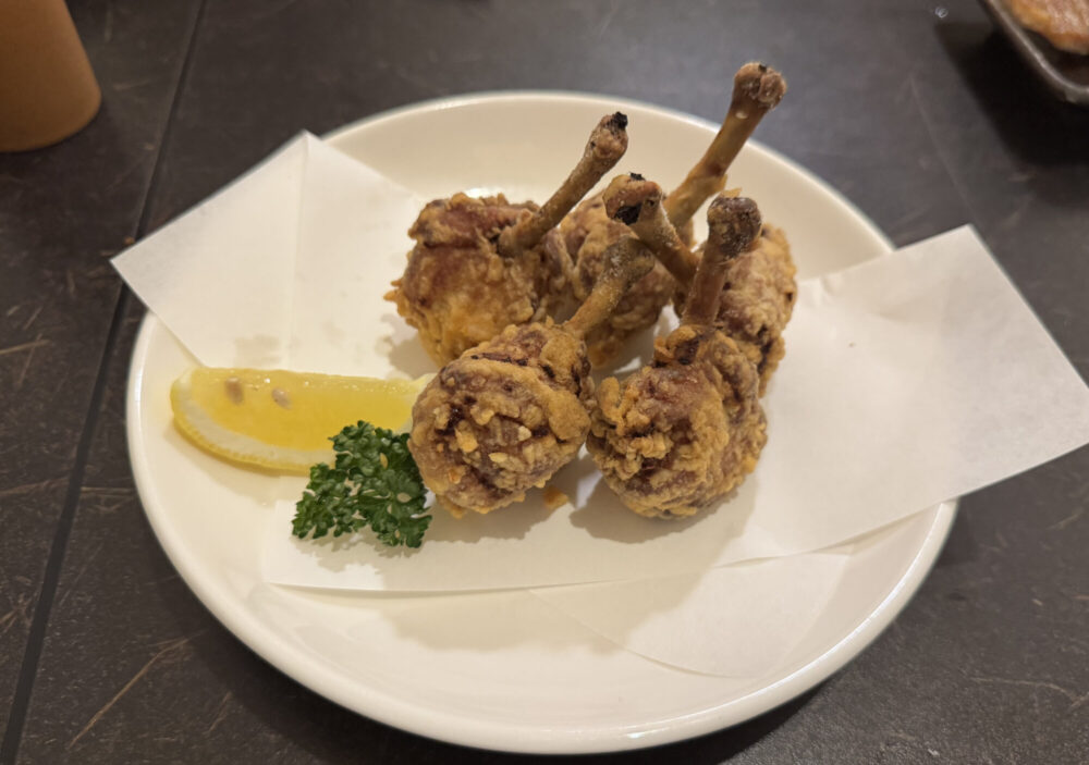 炭火焼き鳥屋 呑々 本店9
