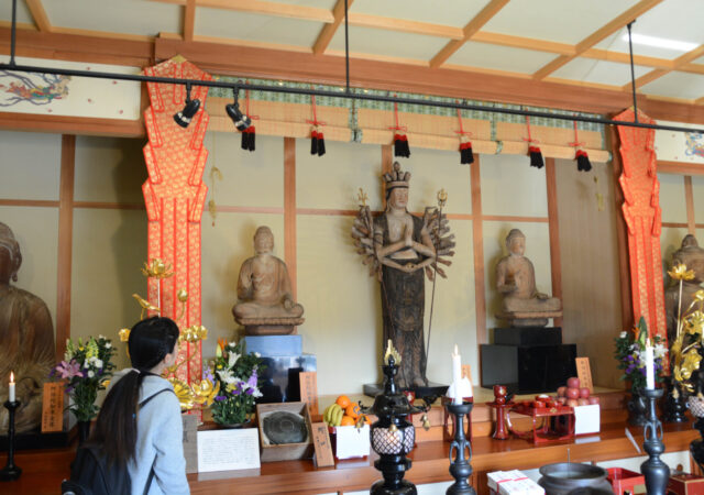 岩崎寺（がんきじ）仏像